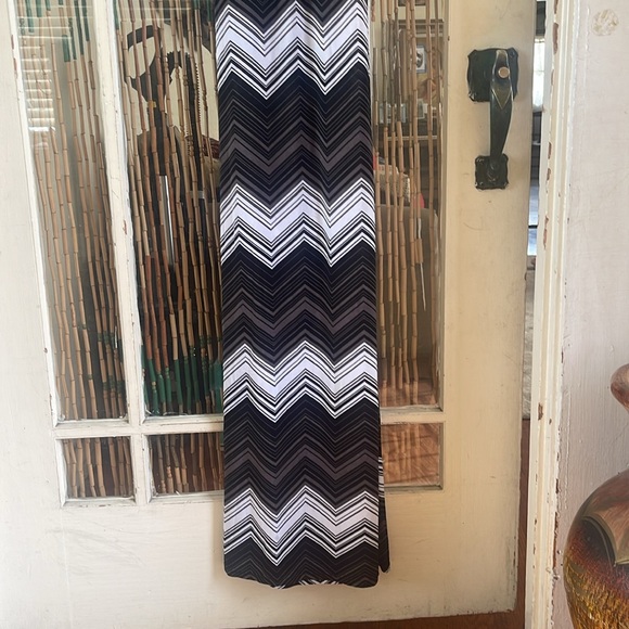 Romantic SINI Women’s Open Back Maxi Dress L - Picture 3 of 6